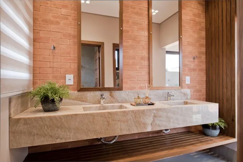 Arquitetura de interiores em Amambai MS - Juliana Saraiva Cozinha gourmet planejada de residência de alto padrão, arquitetura de interiores em Amambai MS